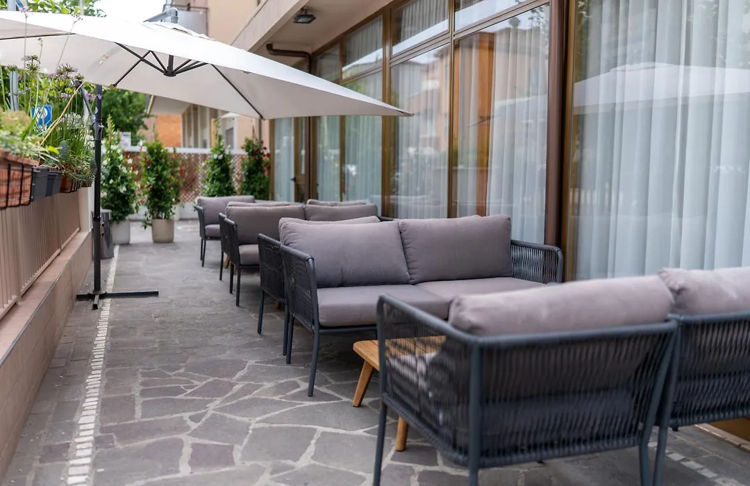 Hotel Villa Itala-1