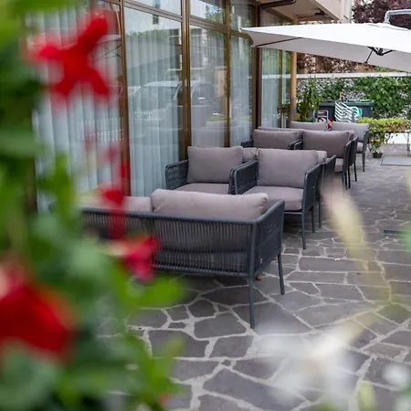 Hotel Villa Itala-2